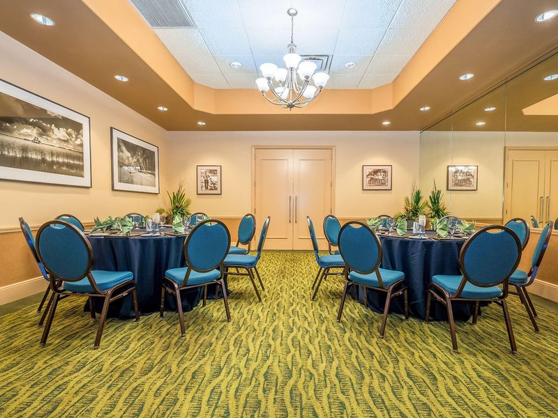 Rosen Centre Hotel 30