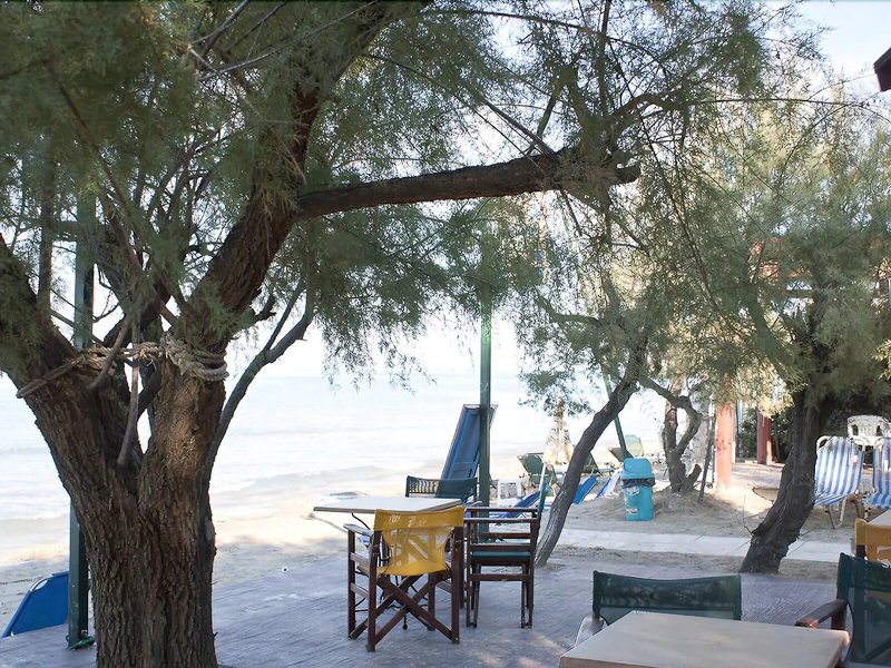 Anetis Beach Hotel 1