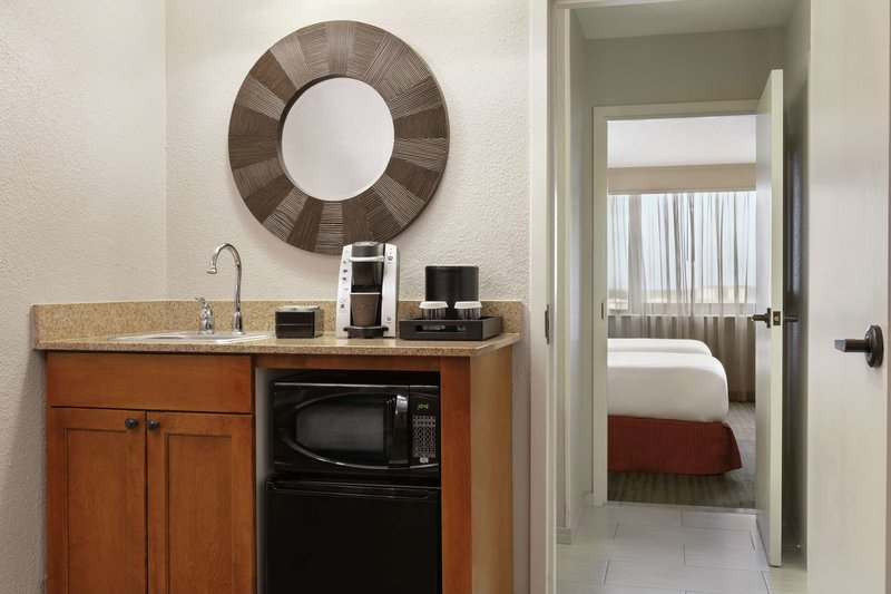Embassy Suites by Hilton Orlando International Drive ICON Park 39