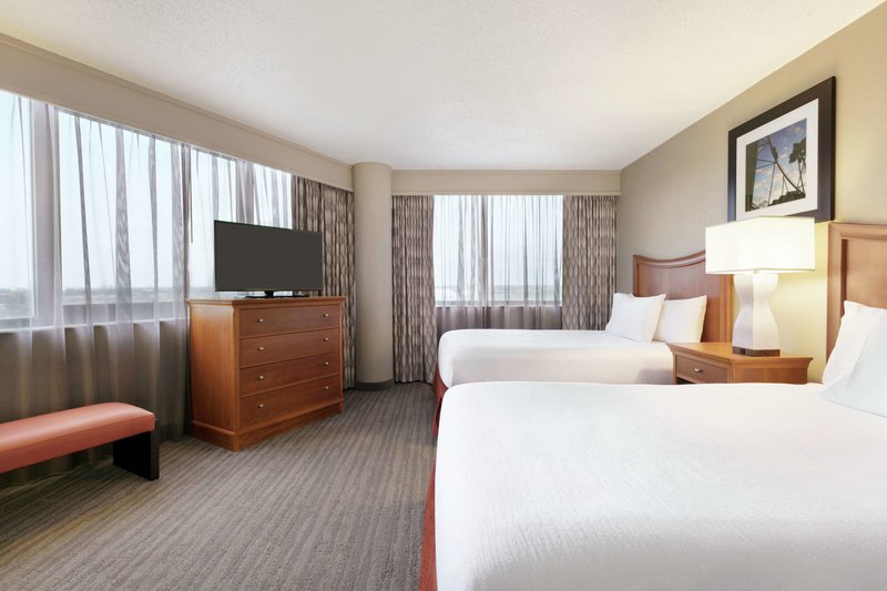 Embassy Suites by Hilton Orlando International Drive ICON Park 40