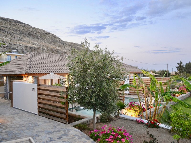 Caesar´s Gardens 1