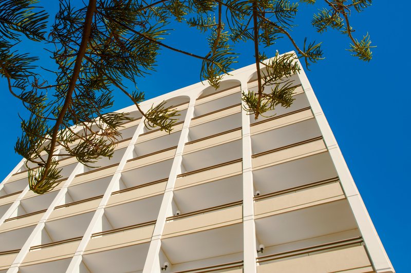 Ajax Hotel 9