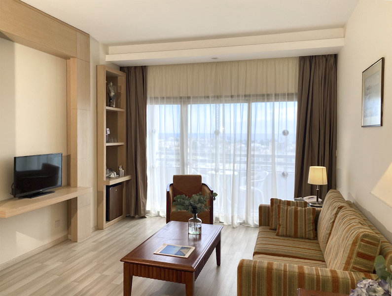 Ajax Hotel 52