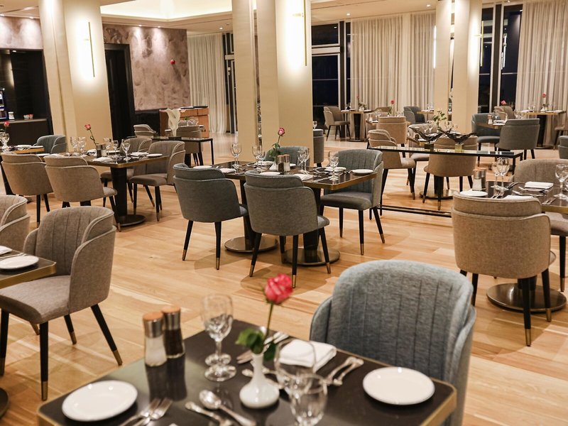 The Royal Apollonia Beach Hotel 35 - Restaurant