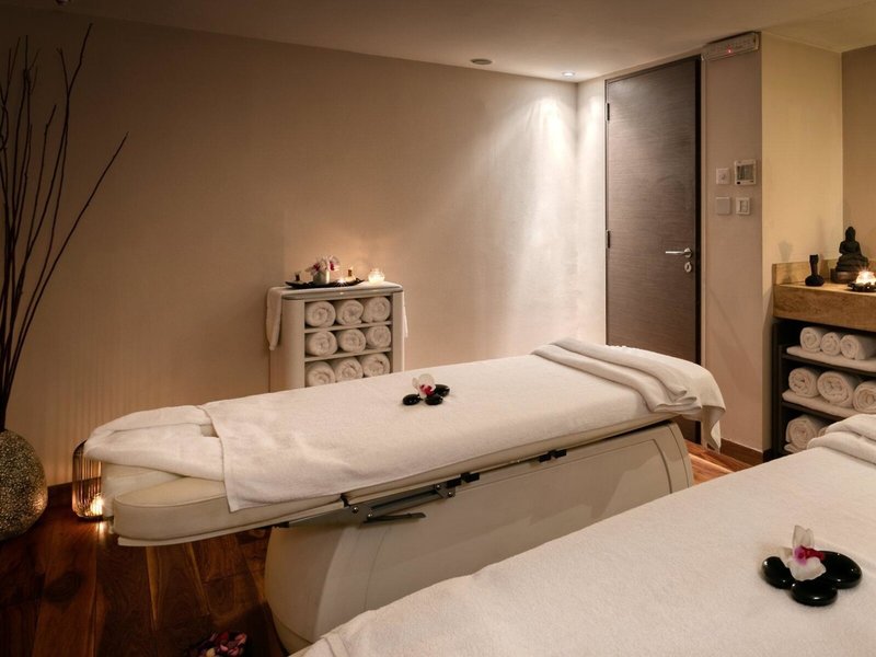 The Royal Apollonia Beach Hotel 50 - Health & Beauty