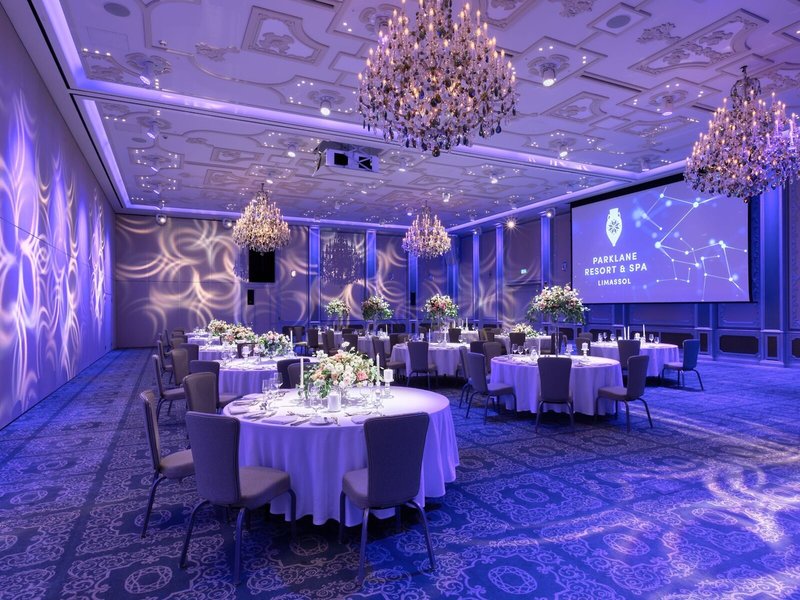 Parklane, a Luxury Collection Resort & Spa  12