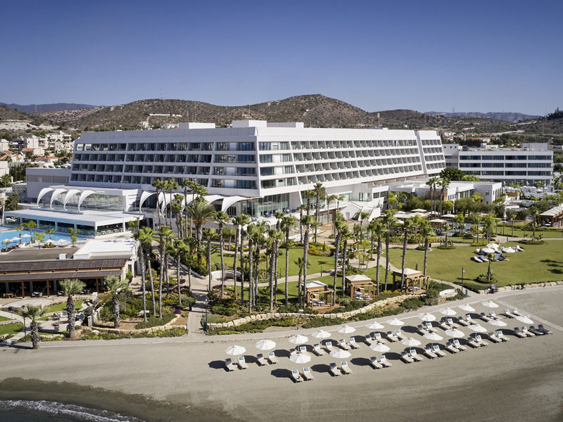 Parklane, a Luxury Collection Resort & Spa 7 - Beach