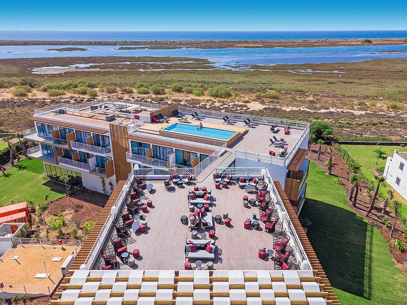 Cabanas Park Resort 11