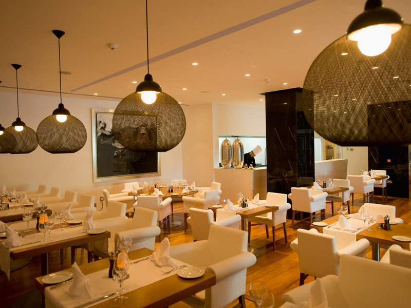 Mediterranean Beach 13 - Restaurant