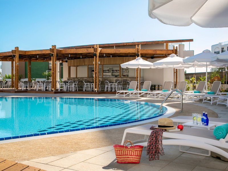 Vangelis Hotel & Suites 33