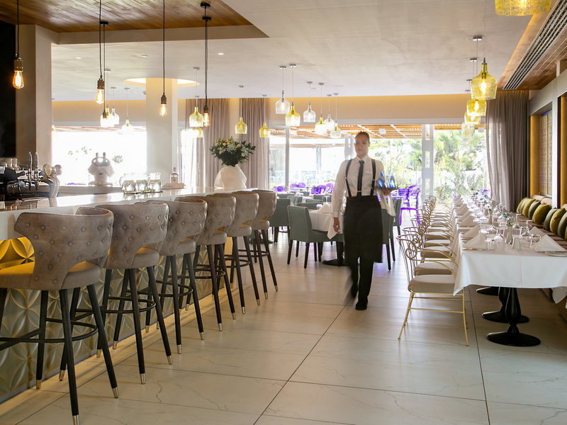 Vangelis Hotel & Suites 34