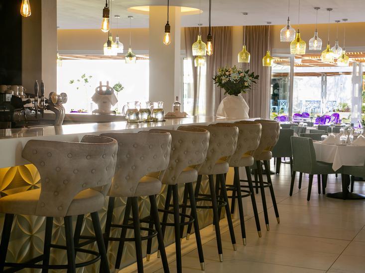 Vangelis Hotel & Suites 8