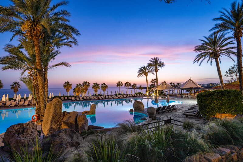 Coral Beach Hotel & Resort 2