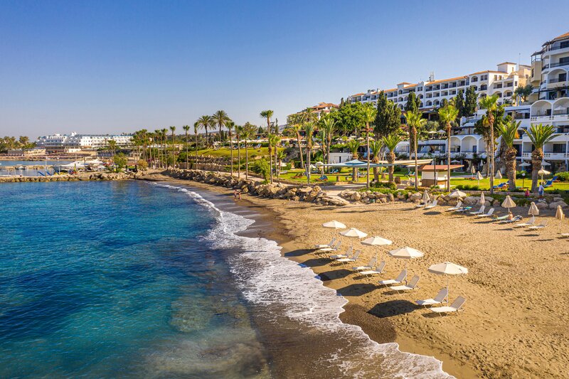 Coral Beach Hotel & Resort 6