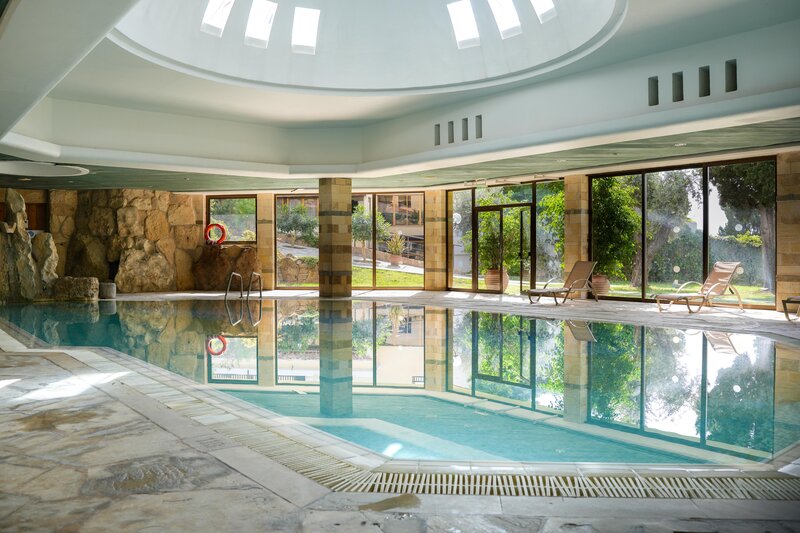 Coral Beach Hotel & Resort 30