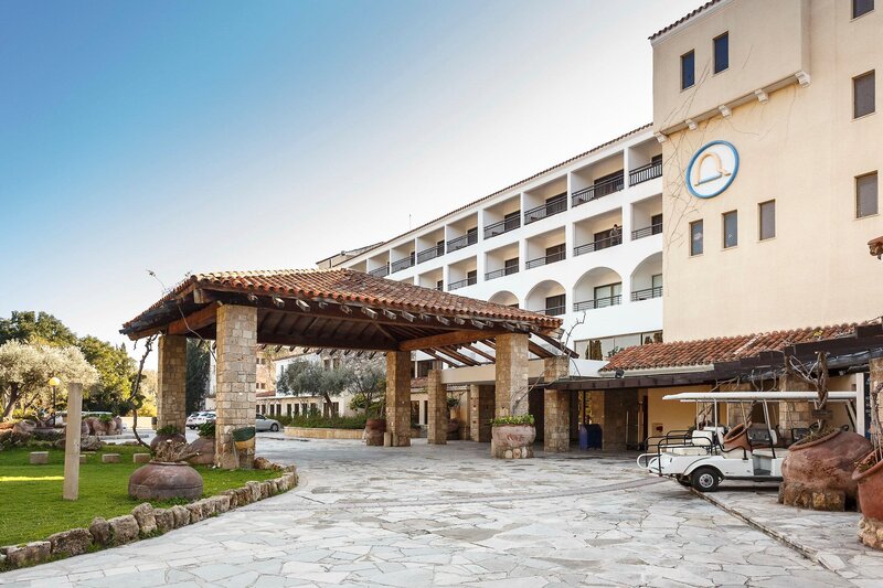 Coral Beach Hotel & Resort 41