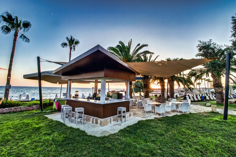 Coral Beach Hotel & Resort 42