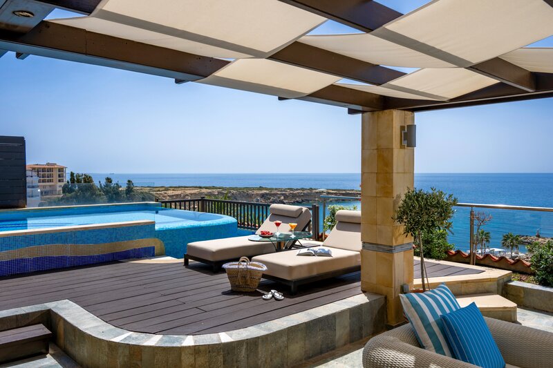 Coral Beach Hotel & Resort 115