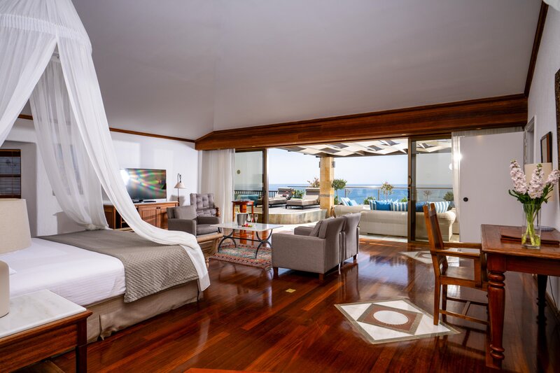 Coral Beach Hotel & Resort 121