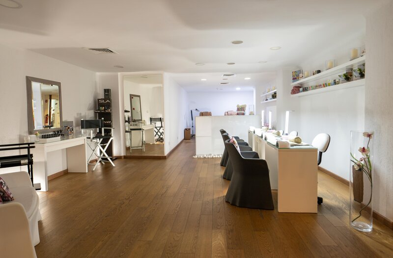 Coral Beach Hotel & Resort 159