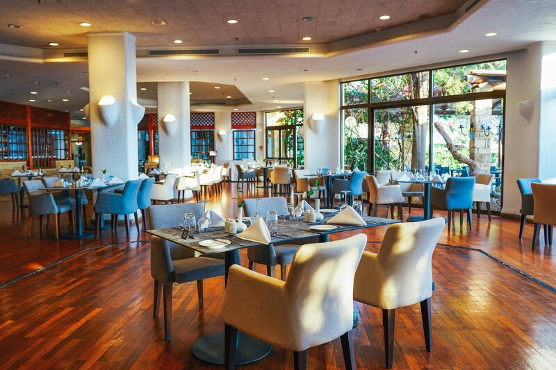 Coral Beach Hotel & Resort 174