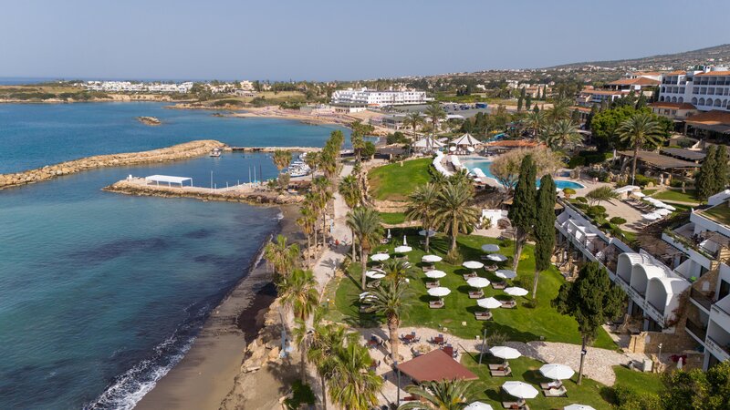 Coral Beach Hotel & Resort 185
