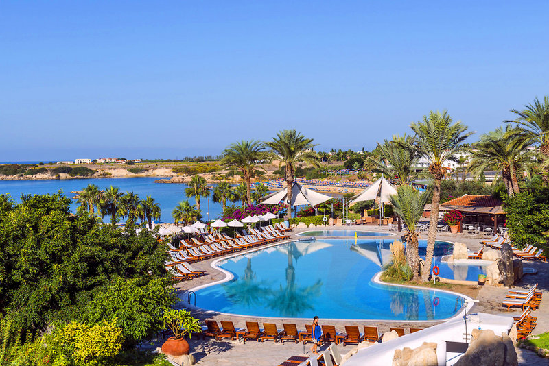 Coral Beach Hotel & Resort 198