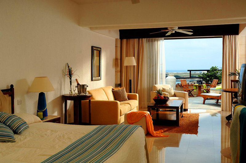 Coral Beach Hotel & Resort 201