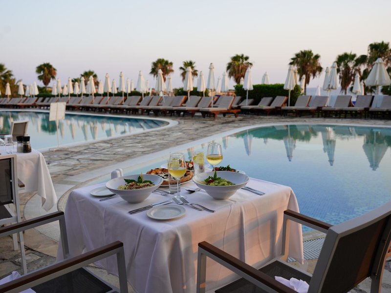 Coral Beach Hotel & Resort 24