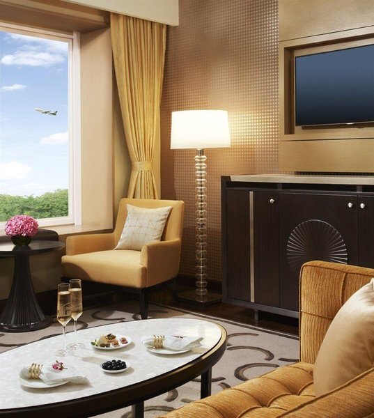 Taj Santacruz, Mumbai 1