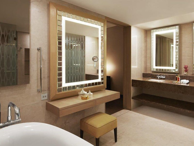 Taj Santacruz, Mumbai 20