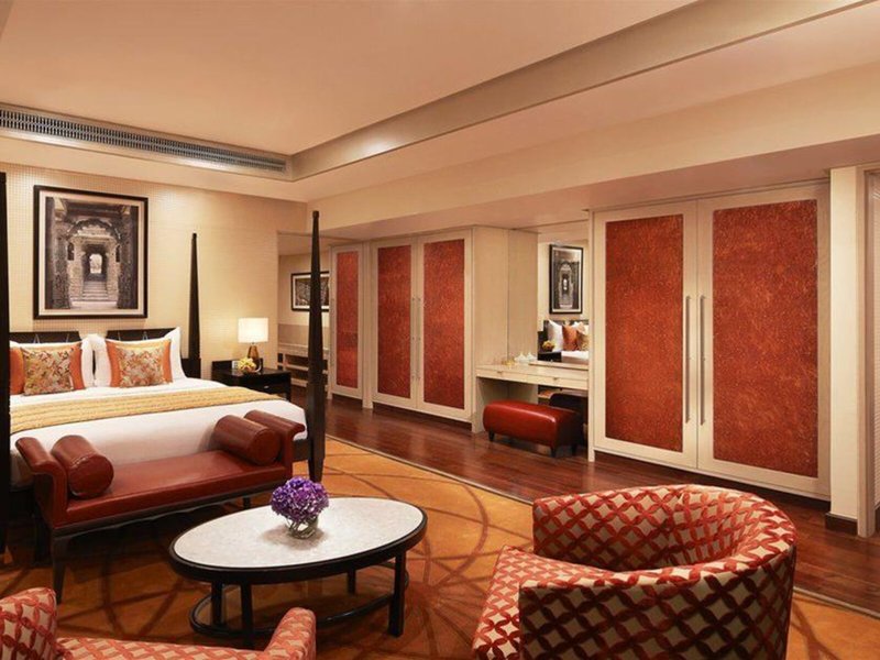 Taj Santacruz, Mumbai 24