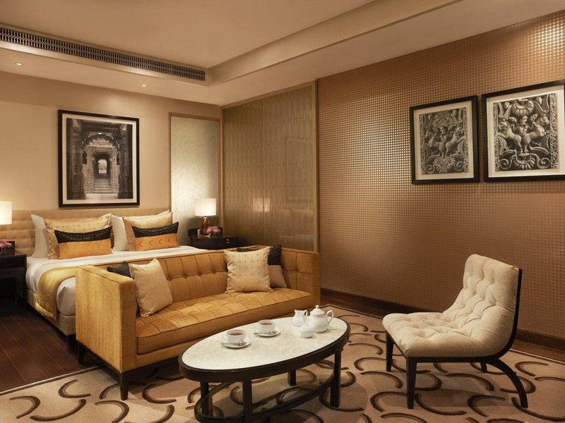 Taj Santacruz, Mumbai 28