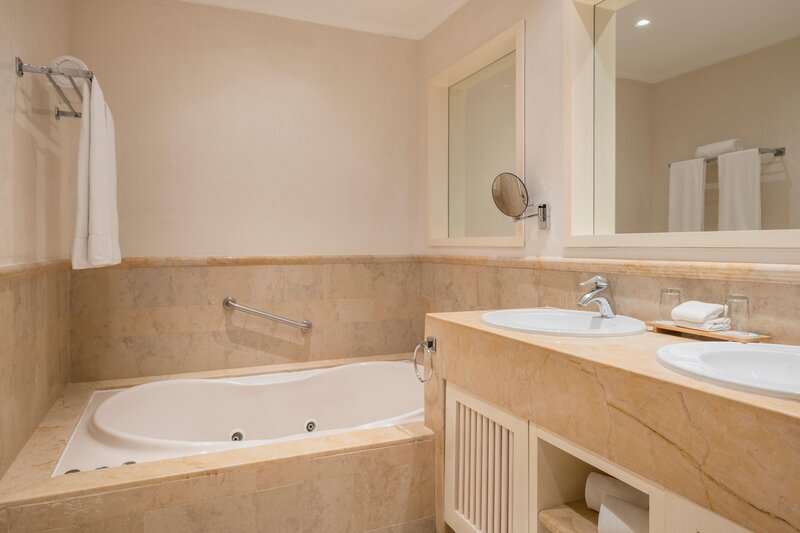 Iberostar Selection Paraíso Maya Suites 37