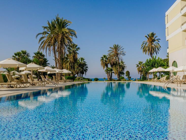 Louis Imperial Beach 3