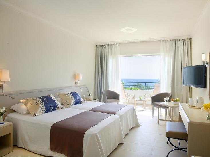 Louis Imperial Beach 6