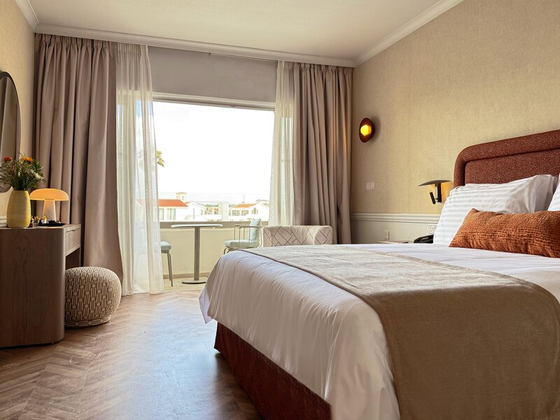 Louis Imperial Beach 45