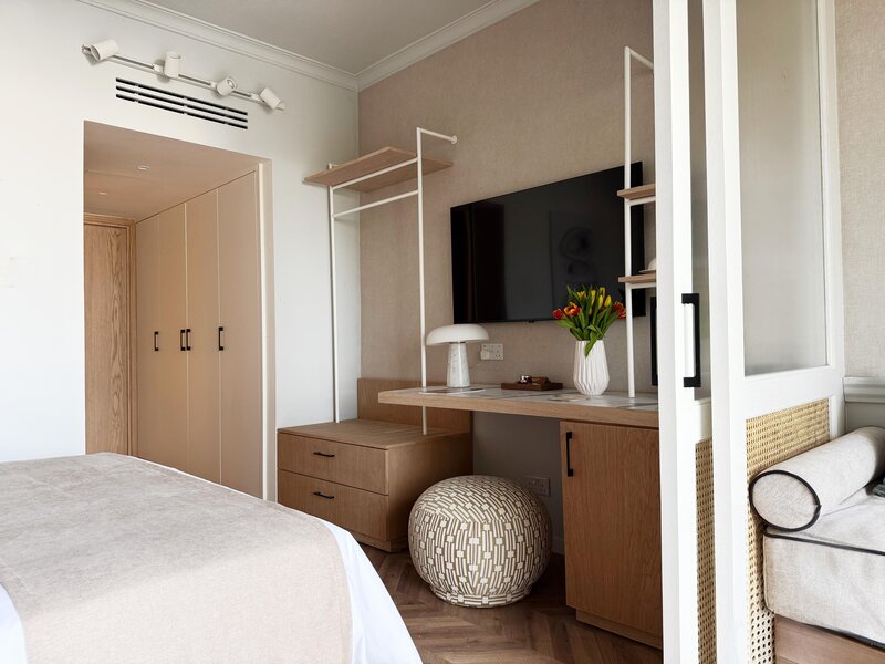 Louis Imperial Beach 53