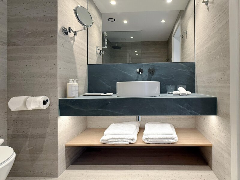 Louis Imperial Beach 66