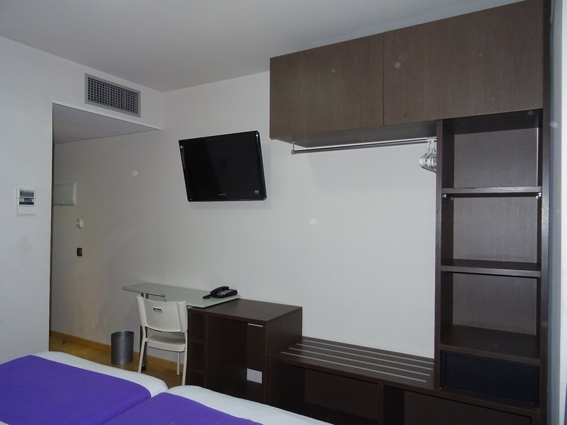 TossaMar Hotel 35