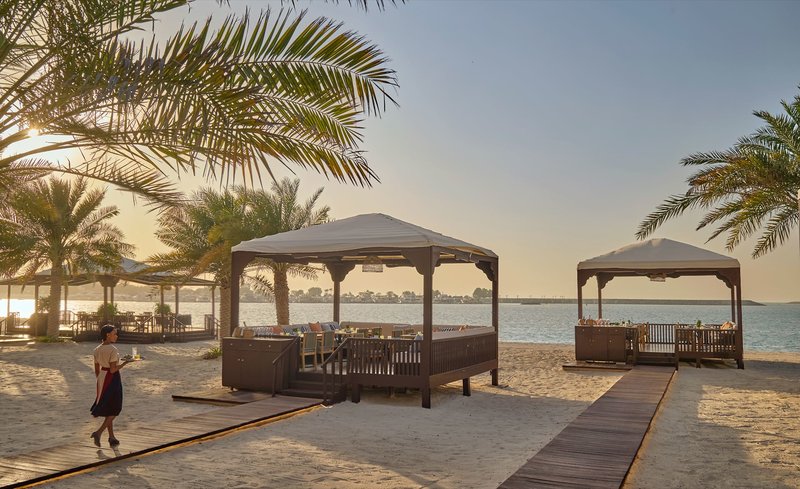 Emirates Palace Abu Dhabi 6 - Beach
