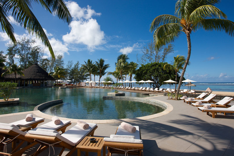 Outrigger Mauritius Beach Resort 1