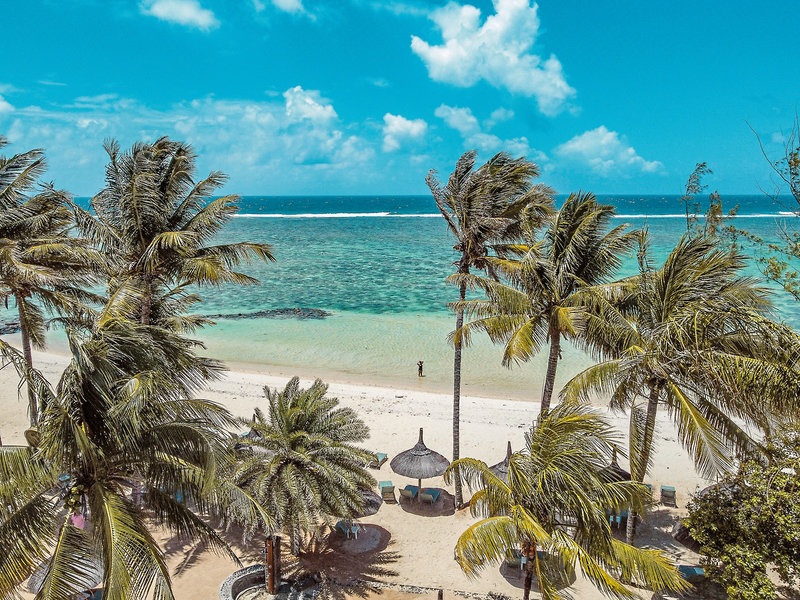 Outrigger Mauritius Beach Resort 5 - Beach