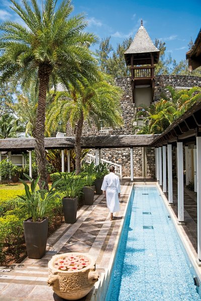 Outrigger Mauritius Beach Resort 21 - Terrace