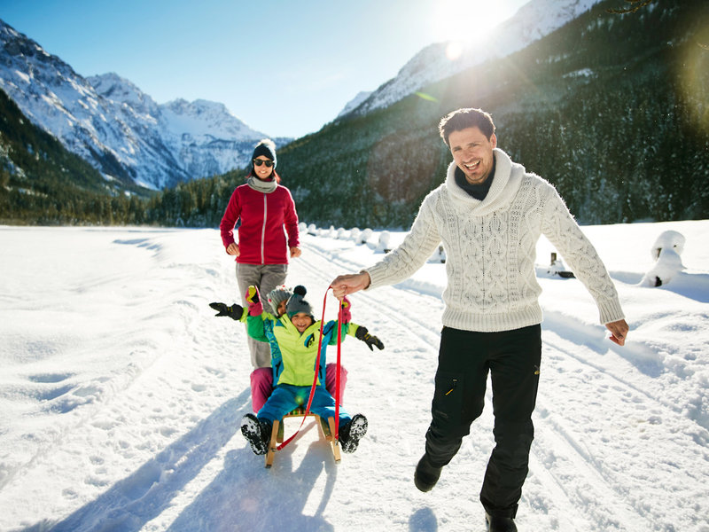 ROBINSON CLUB AMADE 11