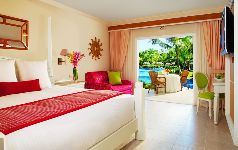 Wyndham Alltra Punta Cana All Inclusive Resort 9