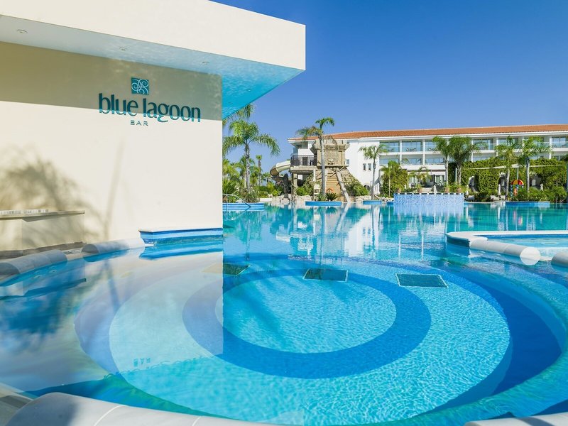 Olympic Lagoon Resort Paphos 38