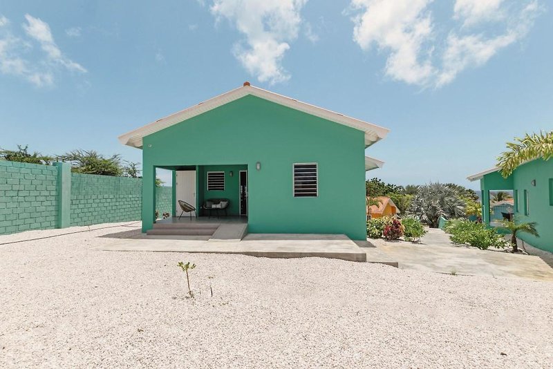 Bon Bini Seaside Resort 2