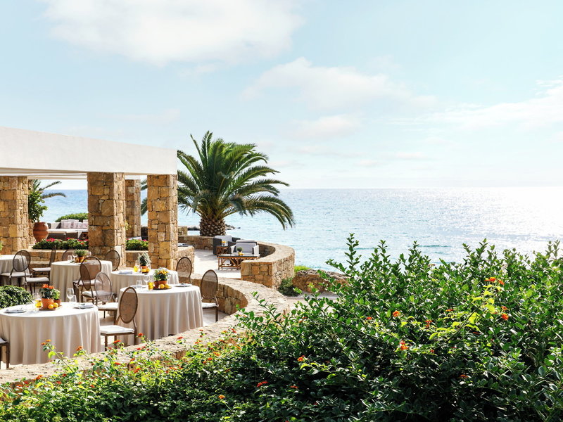 Sani Club 12