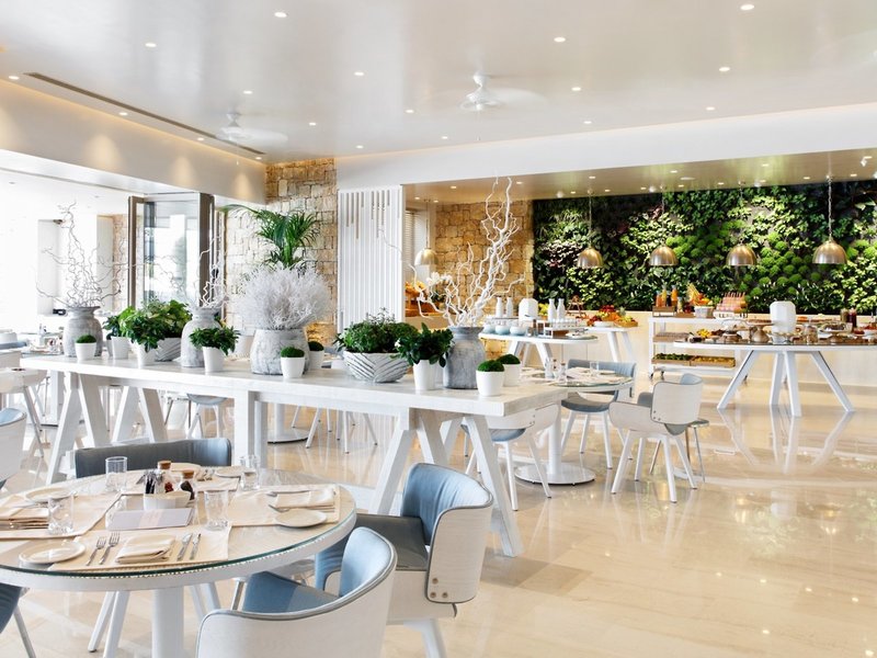 Sani Club 18